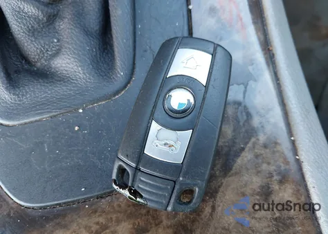 2008 BMW 328I z USA, uszkodzony, nr VIN WBAWL13598PX18225